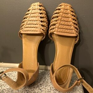 Crown Vintage brand huarache sandals.  Size 8.
